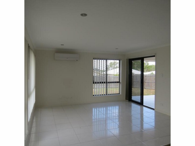 18 Sylvana Avenue, Gracemere QLD 4702